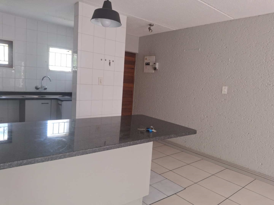 To Let 2 Bedroom Property for Rent in Morningside Gauteng