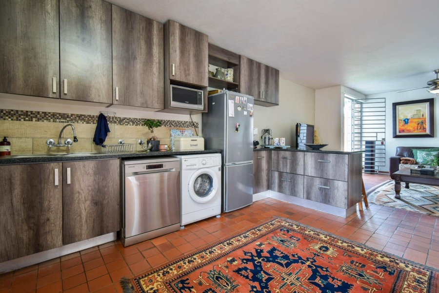 2 Bedroom Property for Sale in Die Wilgers Gauteng