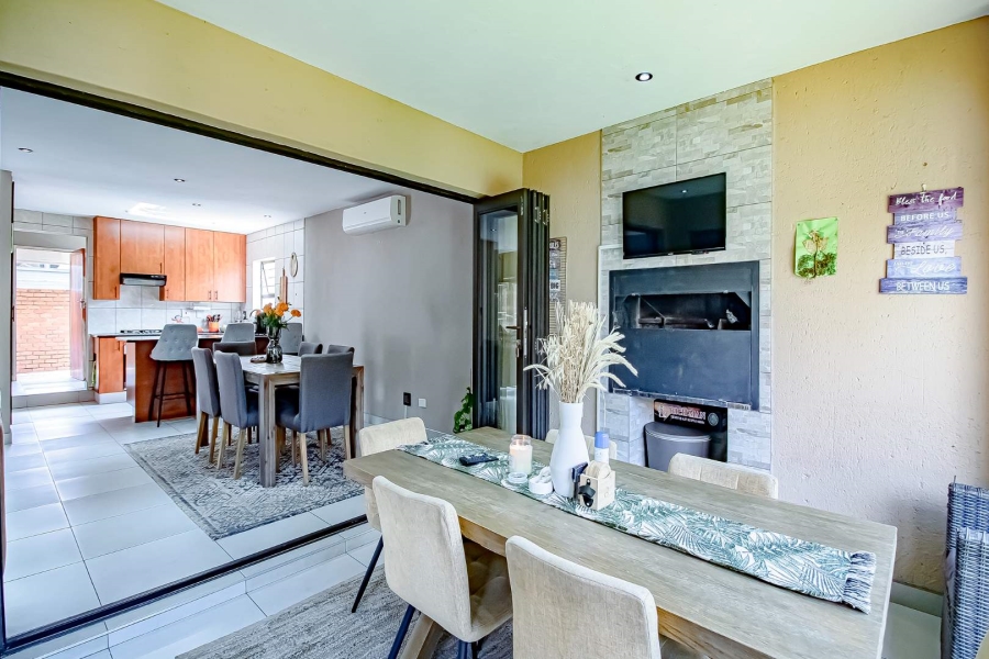 5 Bedroom Property for Sale in Highveld Gauteng