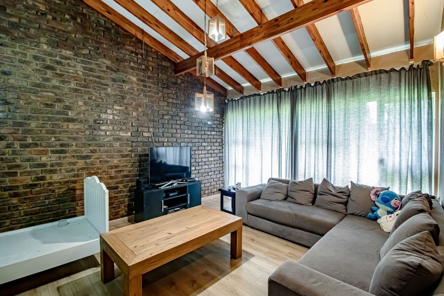 3 Bedroom Property for Sale in Pierre Van Ryneveld Gauteng