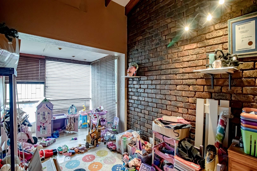 3 Bedroom Property for Sale in Pierre Van Ryneveld Gauteng