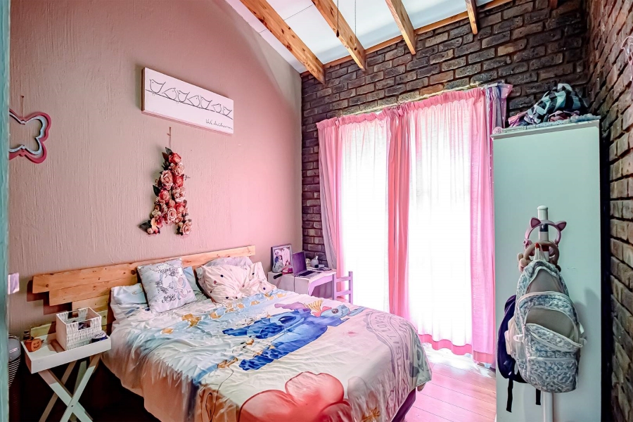 3 Bedroom Property for Sale in Pierre Van Ryneveld Gauteng