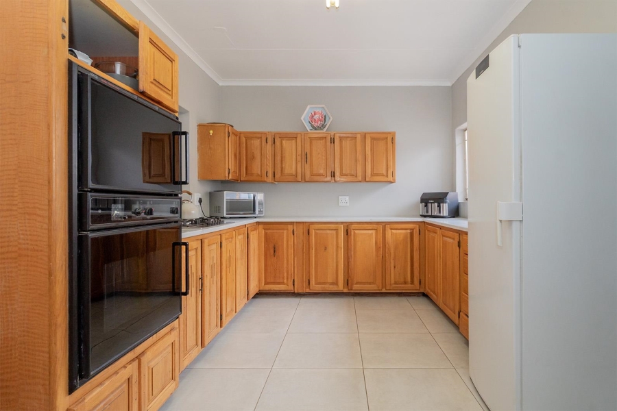 3 Bedroom Property for Sale in Van Riebeeck Park Gauteng