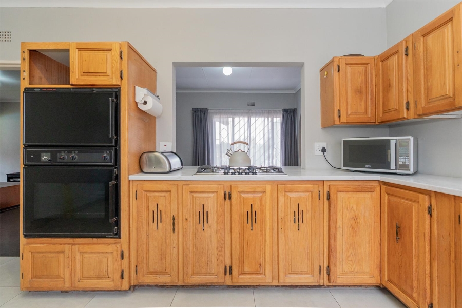 3 Bedroom Property for Sale in Van Riebeeck Park Gauteng