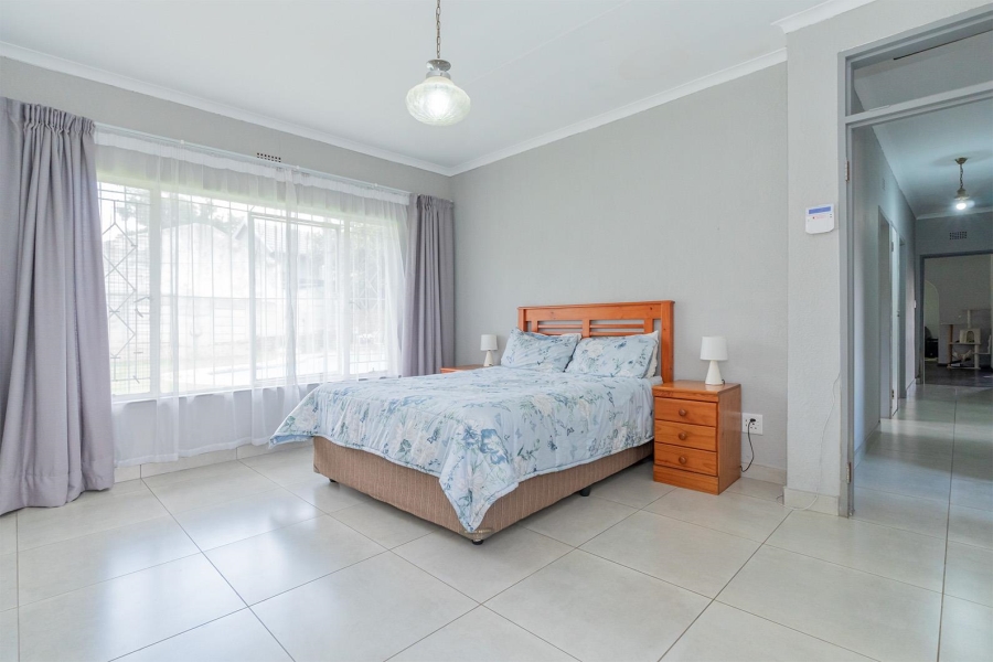 3 Bedroom Property for Sale in Van Riebeeck Park Gauteng