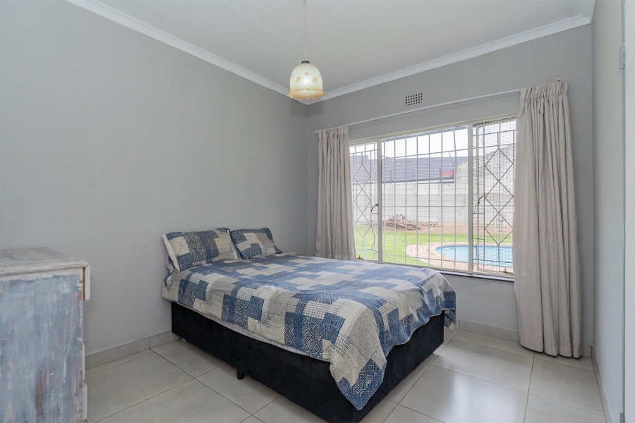 3 Bedroom Property for Sale in Van Riebeeck Park Gauteng