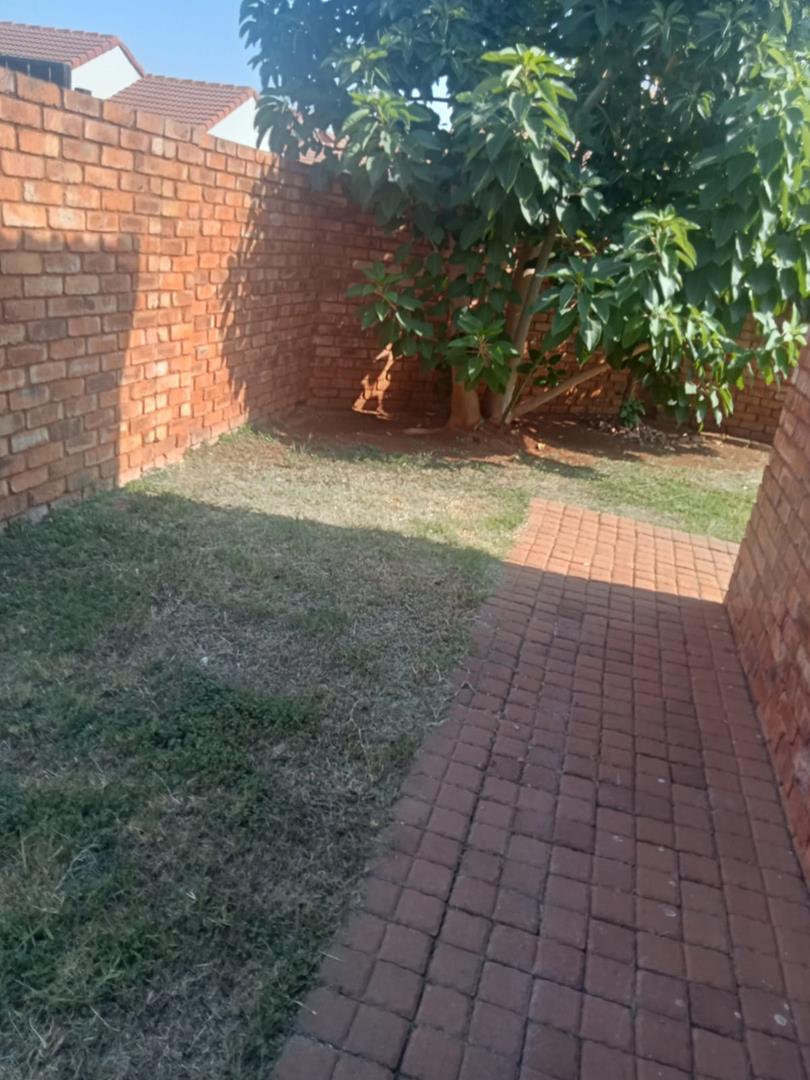 To Let 3 Bedroom Property for Rent in Montana Gauteng