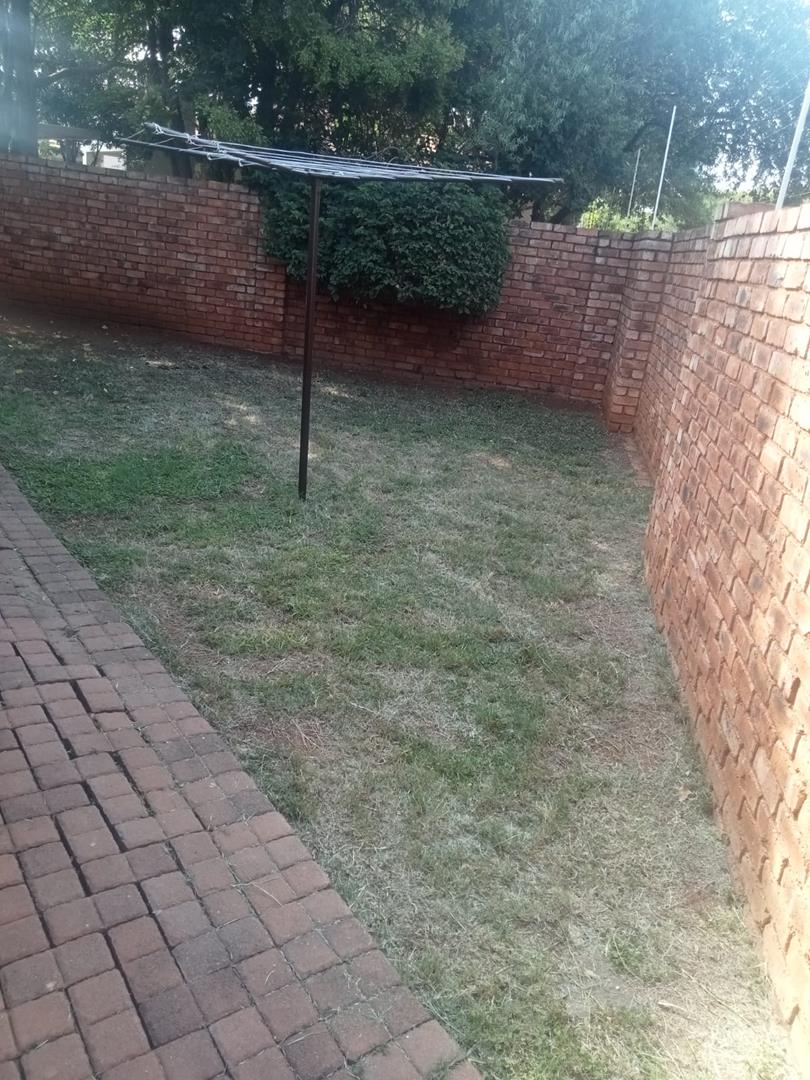 To Let 3 Bedroom Property for Rent in Montana Gauteng