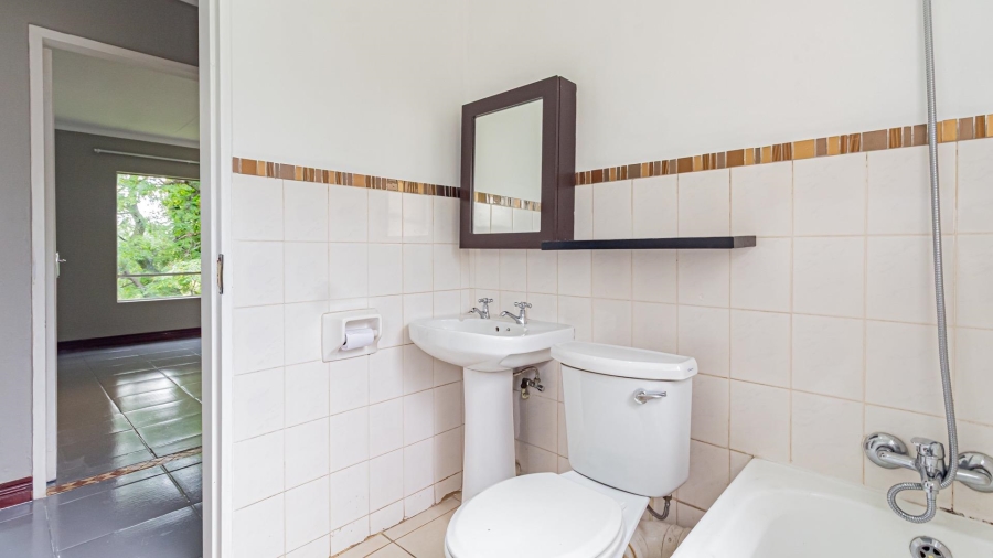 2 Bedroom Property for Sale in Bryanston Gauteng