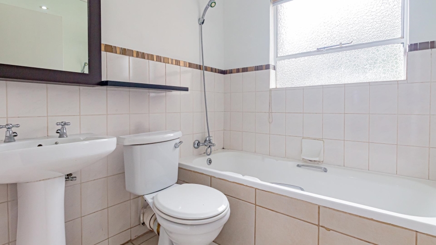 2 Bedroom Property for Sale in Bryanston Gauteng