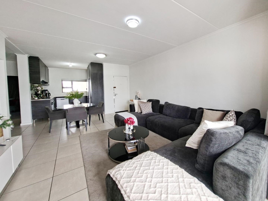 2 Bedroom Property for Sale in Bryanston Gauteng