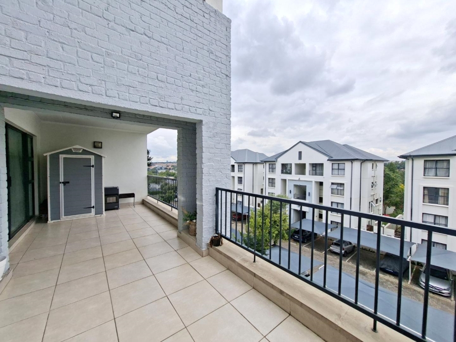 2 Bedroom Property for Sale in Bryanston Gauteng
