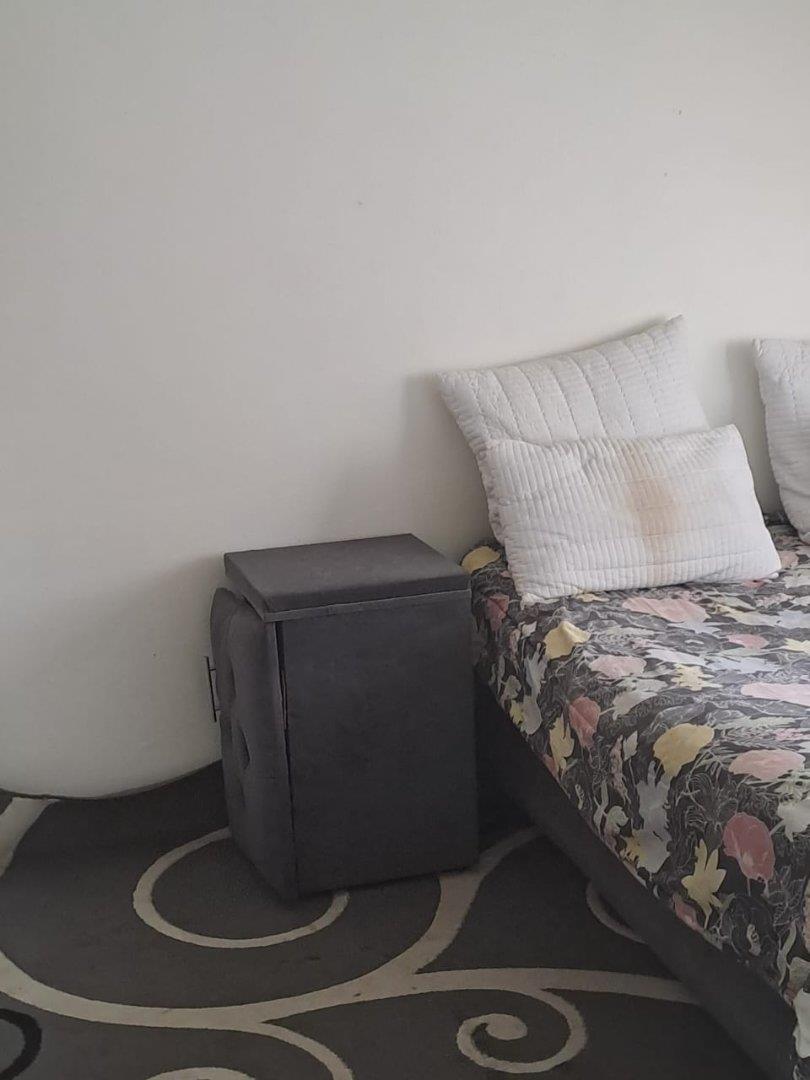 1 Bedroom Property for Sale in Ormonde Gauteng