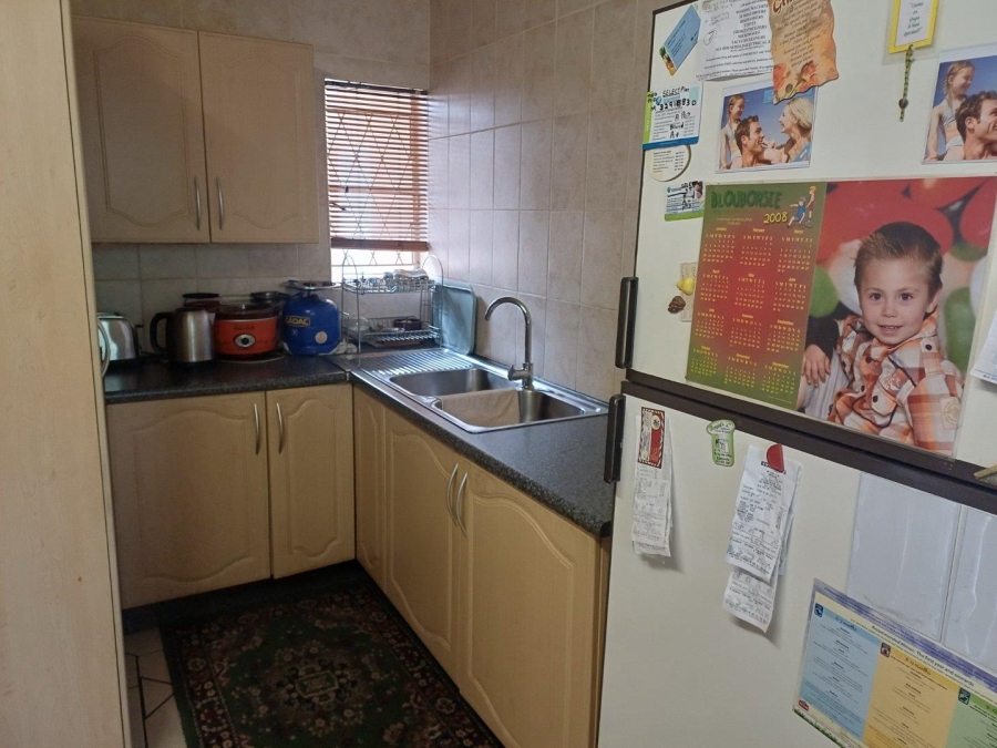 3 Bedroom Property for Sale in Van Riebeeck Park Gauteng