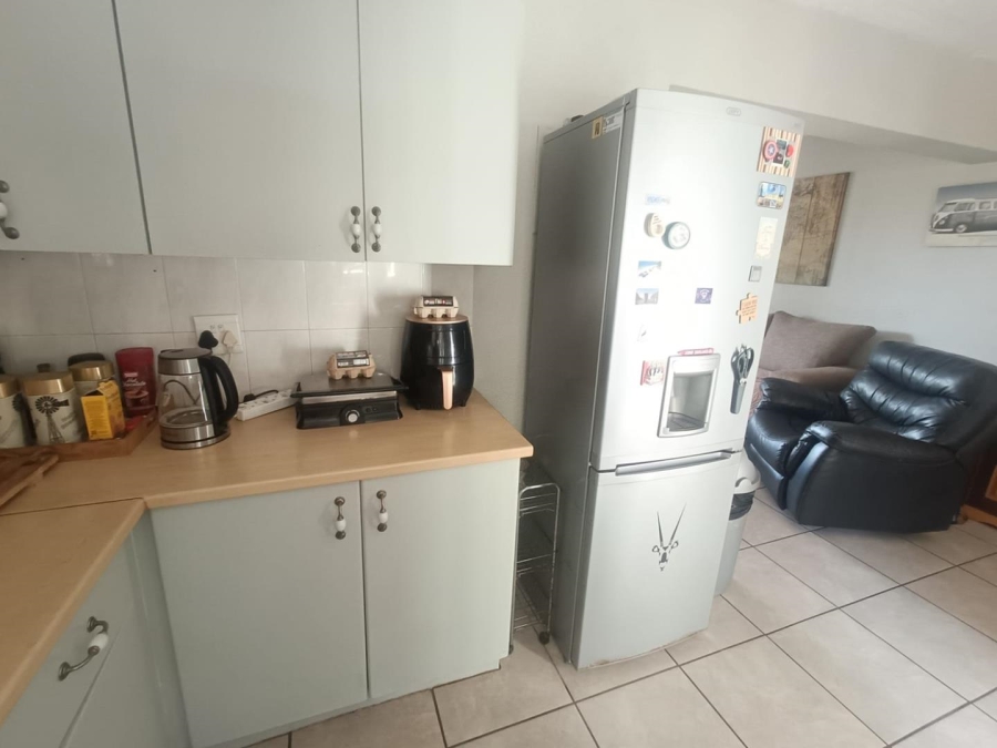 2 Bedroom Property for Sale in Hennopspark Gauteng