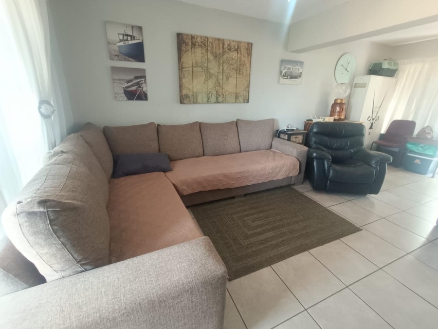 2 Bedroom Property for Sale in Hennopspark Gauteng