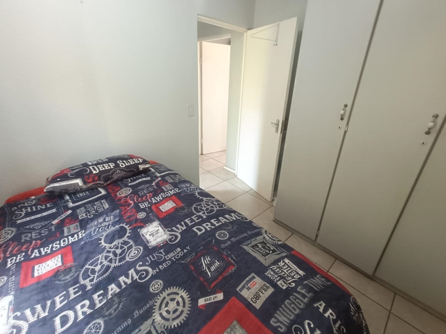 2 Bedroom Property for Sale in Hennopspark Gauteng