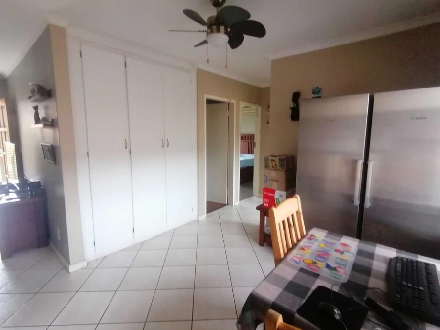 2 Bedroom Property for Sale in Eldoraigne Gauteng