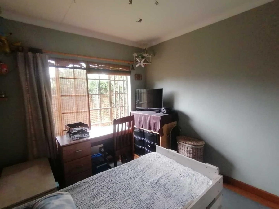 2 Bedroom Property for Sale in Eldoraigne Gauteng