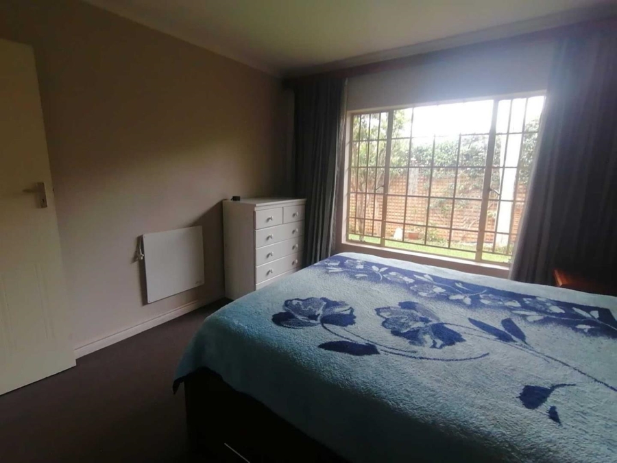 2 Bedroom Property for Sale in Eldoraigne Gauteng