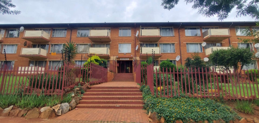 2 Bedroom Property for Sale in Windsor West Gauteng