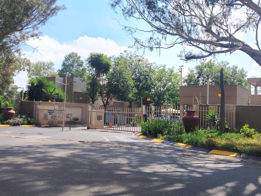 3 Bedroom Property for Sale in New Market Gauteng