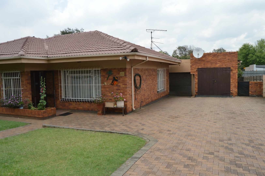 3 Bedroom Property for Sale in Florentia Gauteng