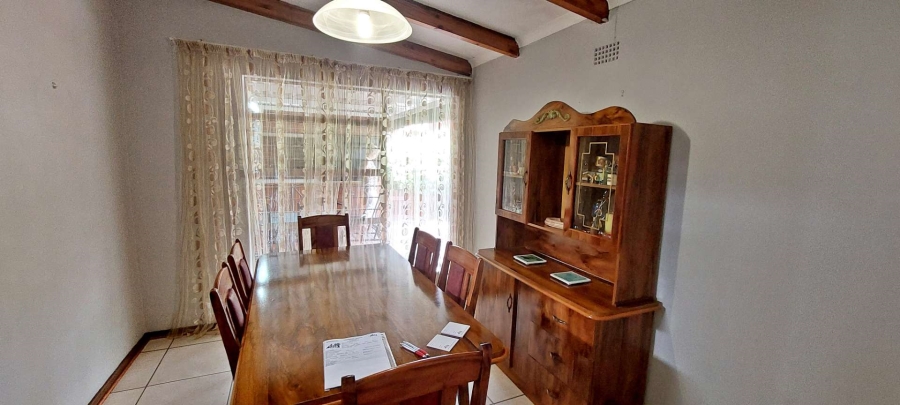 4 Bedroom Property for Sale in Verwoerdpark Gauteng