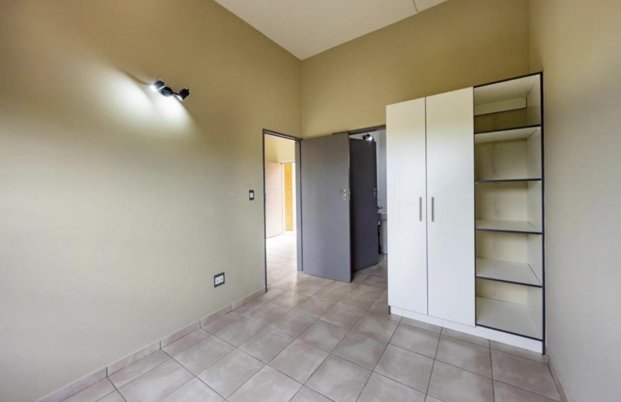 2 Bedroom Property for Sale in Gresswold Gauteng