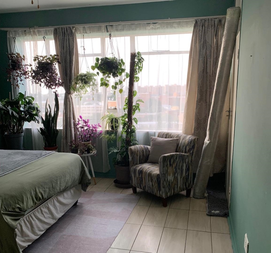 2 Bedroom Property for Sale in Parktown Gauteng