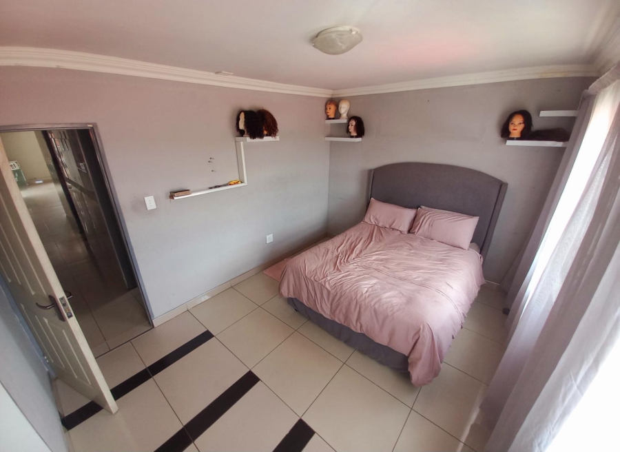 3 Bedroom Property for Sale in Elandspoort Gauteng