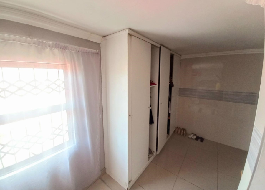 3 Bedroom Property for Sale in Elandspoort Gauteng