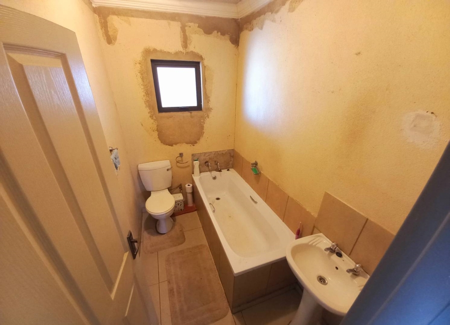 3 Bedroom Property for Sale in Elandspoort Gauteng