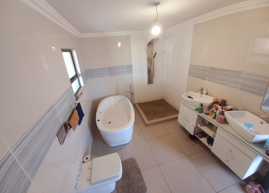 3 Bedroom Property for Sale in Elandspoort Gauteng