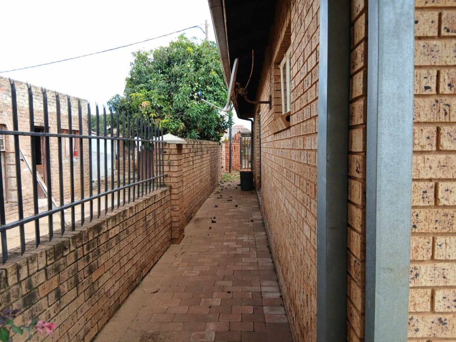 3 Bedroom Property for Sale in Mamelodi East Gauteng