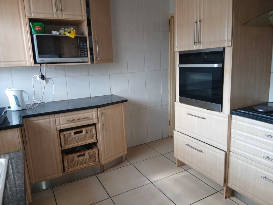 3 Bedroom Property for Sale in Mamelodi East Gauteng