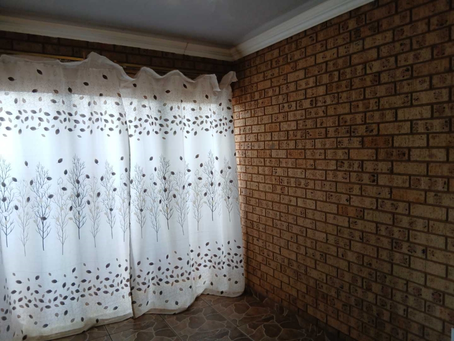 3 Bedroom Property for Sale in Mamelodi East Gauteng