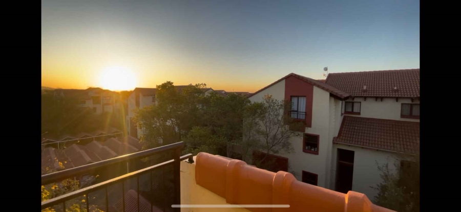 2 Bedroom Property for Sale in Oukraal Estate Gauteng