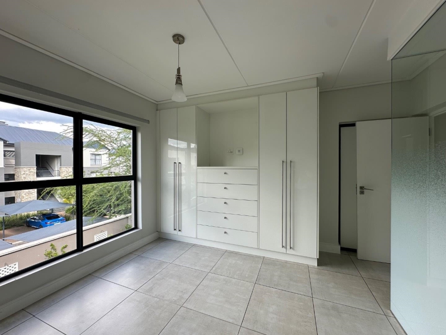 To Let 3 Bedroom Property for Rent in Waterfall Gauteng