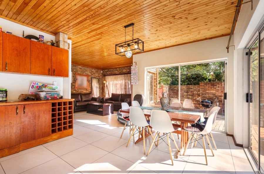 4 Bedroom Property for Sale in Moreleta Park Gauteng