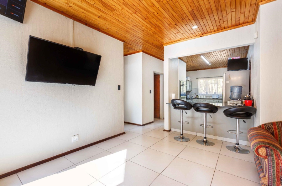 4 Bedroom Property for Sale in Moreleta Park Gauteng