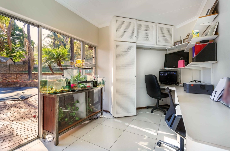 4 Bedroom Property for Sale in Moreleta Park Gauteng