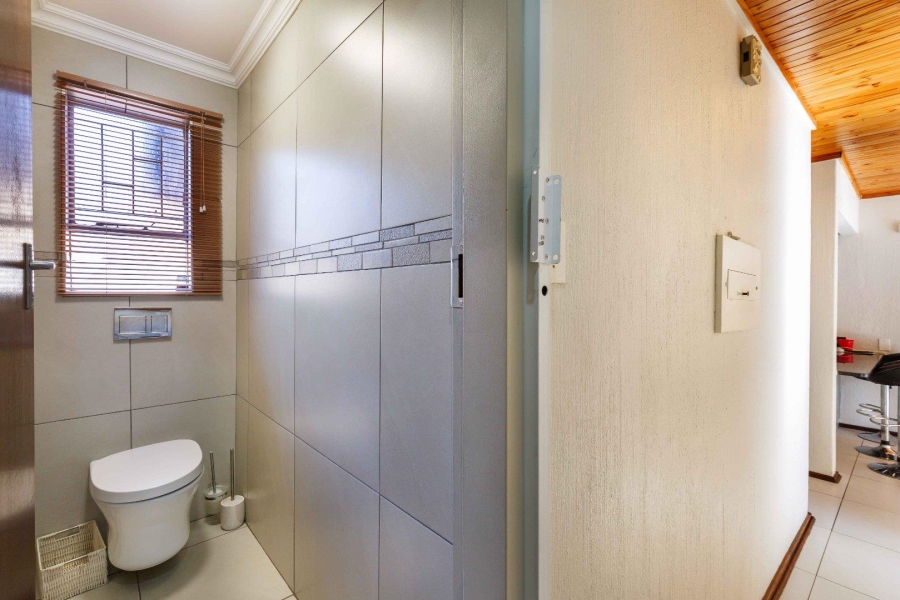 4 Bedroom Property for Sale in Moreleta Park Gauteng