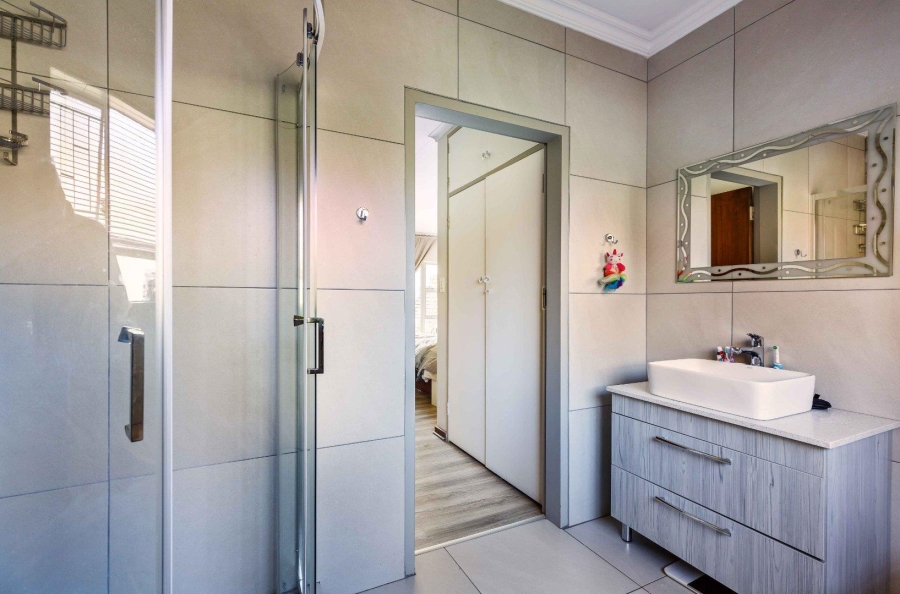 4 Bedroom Property for Sale in Moreleta Park Gauteng