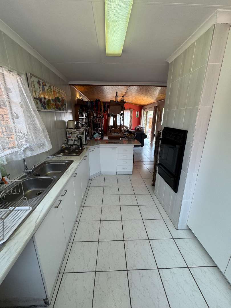 3 Bedroom Property for Sale in Randhart Gauteng