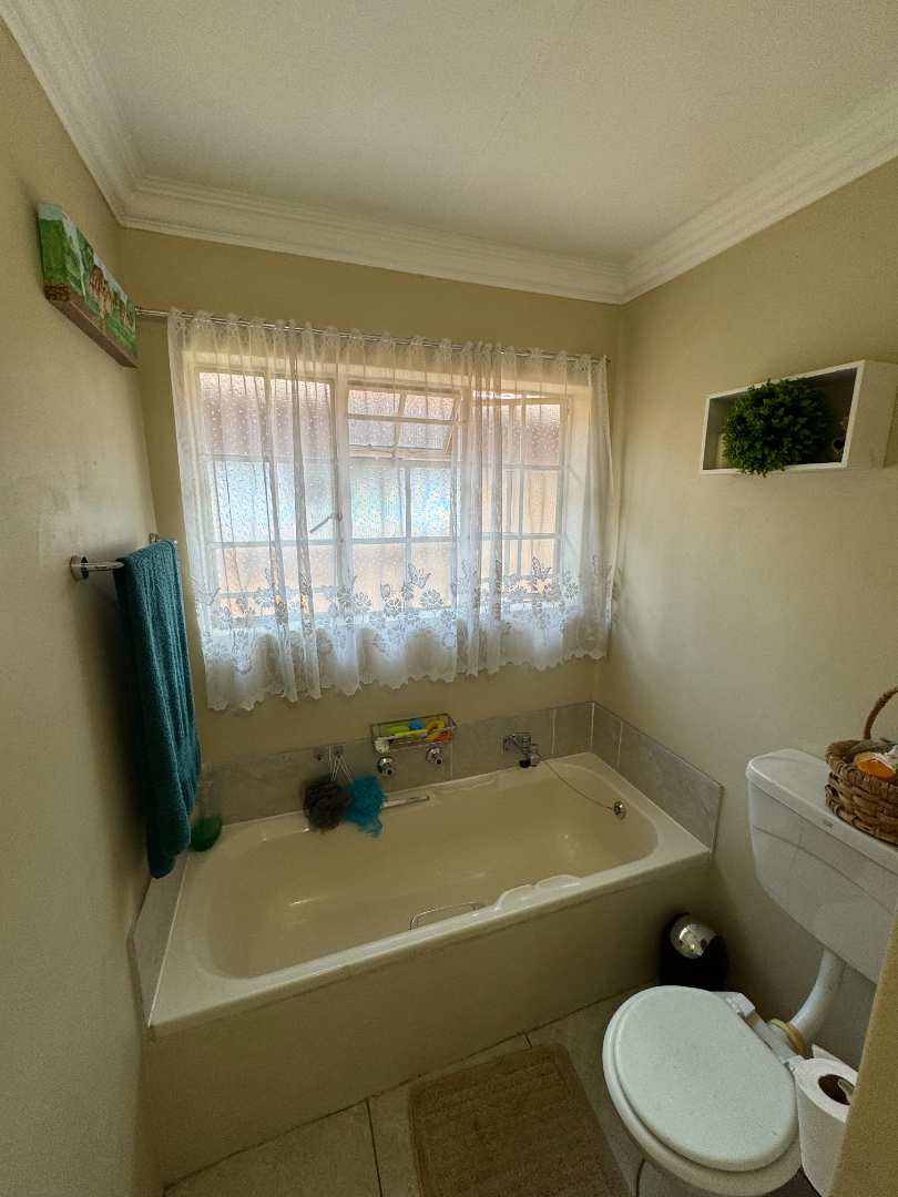 3 Bedroom Property for Sale in Randhart Gauteng