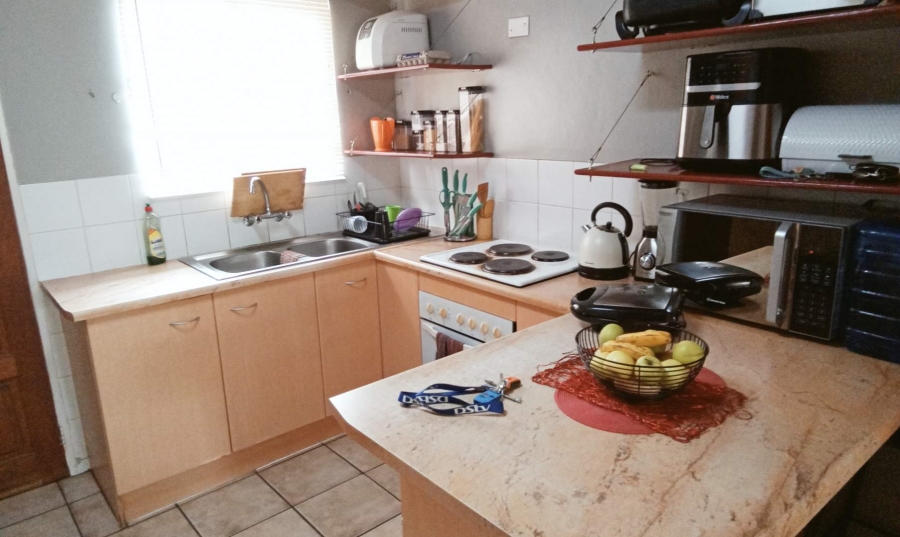 3 Bedroom Property for Sale in Wilgeheuwel Gauteng