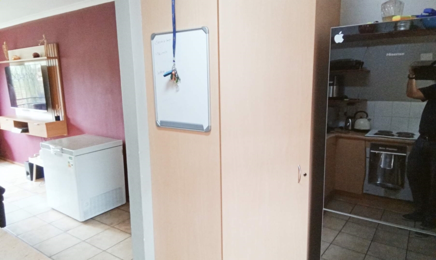 3 Bedroom Property for Sale in Wilgeheuwel Gauteng