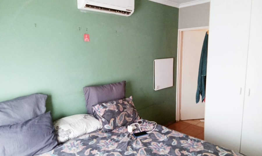 3 Bedroom Property for Sale in Wilgeheuwel Gauteng