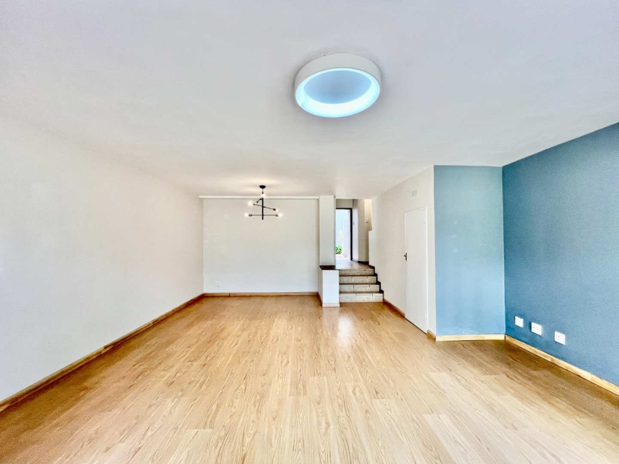 To Let 3 Bedroom Property for Rent in Atholl Gauteng